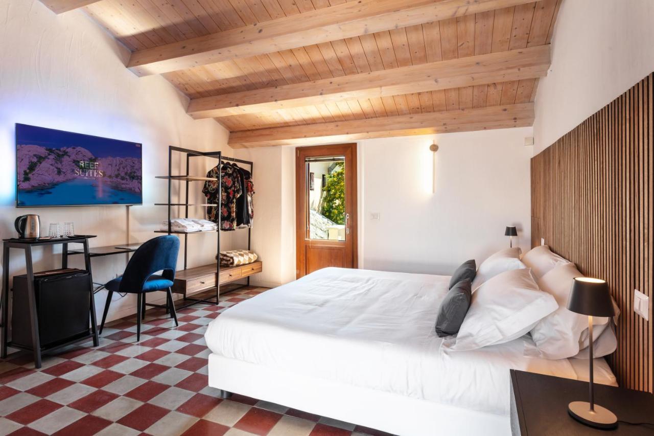 Reef Suites Olbia Exteriér fotografie